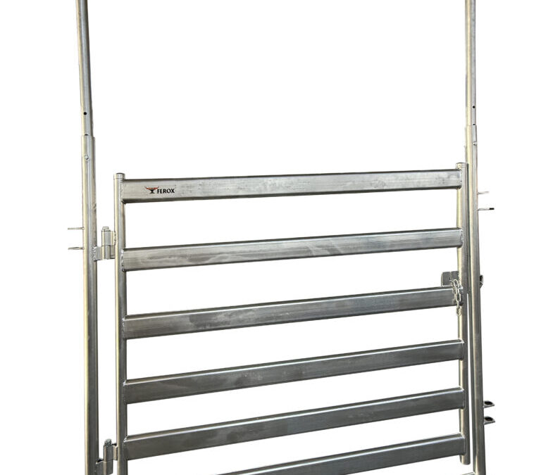 700 Series Extendable Ride-Thru Gate